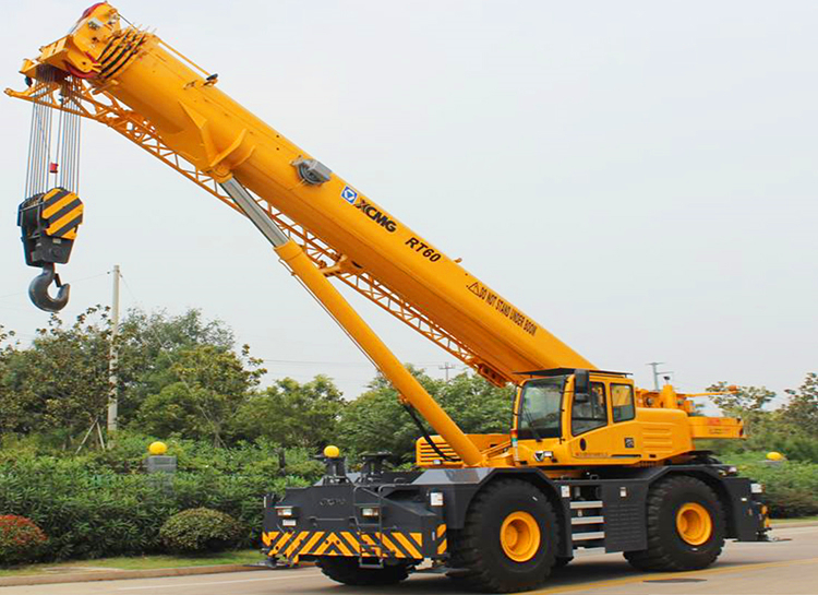 XCMG Official 60 Ton New Rough Terrain Crane RT60A China Tractor Hydraulic Crane for Sale